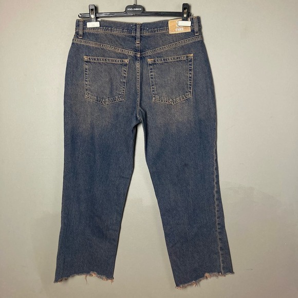 Free people jeans size 28 cropped mid-rise straight leg frayed hem distressed - Picture 4 of 16
